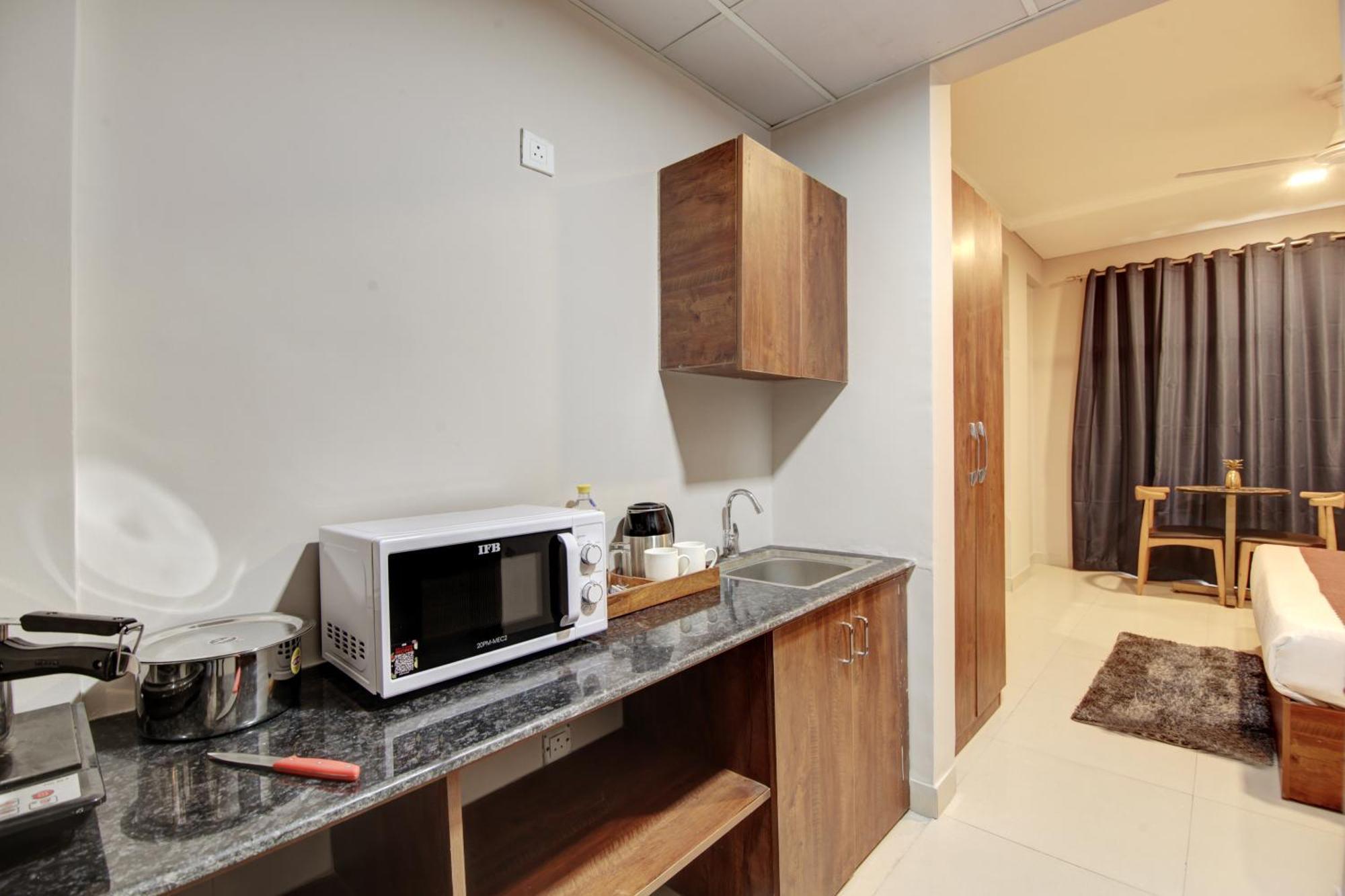 גורגאון Limewood Stay - Executive Huda City Center מראה חיצוני תמונה