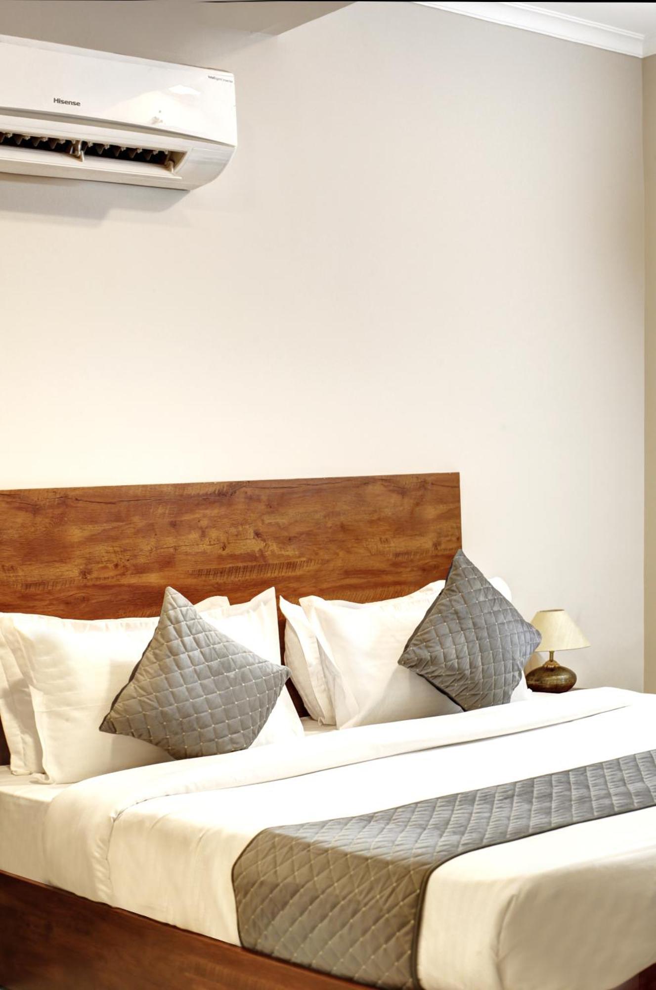 גורגאון Limewood Stay - Executive Huda City Center מראה חיצוני תמונה
